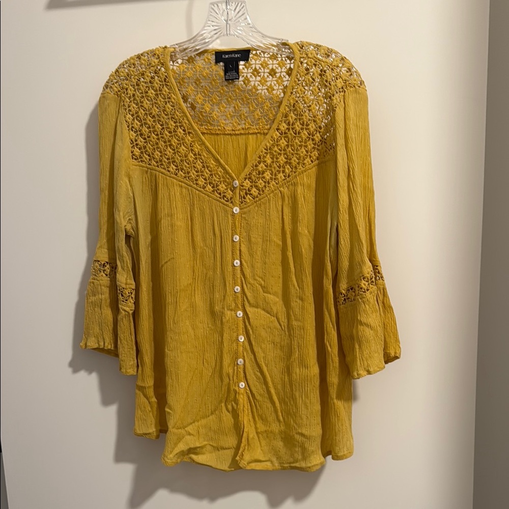 Karen Kane Yellow 3/4 Sleeve Embellished Blouse
